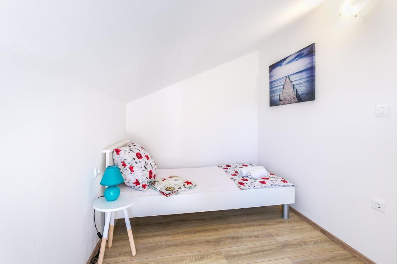 Ferienwohnung Nevia Medulin Exterior foto